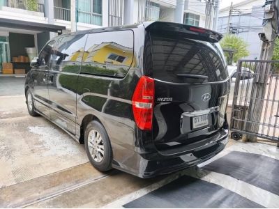 ด่วน ๆ Hyundai H1 2.5 Elite ปี2015จด16 รถพึ่งเข้ามาเลย รูปที่ 3