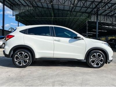 HONDA HR-V 1.8 E LIMITED I-VTEC A/T ปี 2016/2559 รูปที่ 3