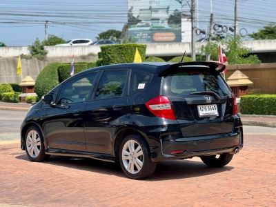 2013 HONDA JAZZ 1.5 SV i-VTEC ( GE ) รูปที่ 3