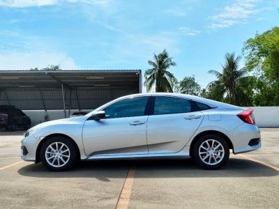 ฟรีดาวน์ TOYOTA CIVIC 1.8 E (FC) 2018 รูปที่ 3