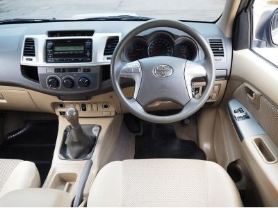 TOYOTA HILUX VIGO CHAMP SMART CAB 2.5 G ปี 2012 เกียร์MANUAL สภาพนางฟ้า รูปที่ 3