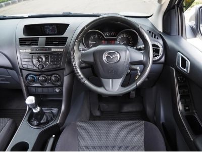 MAZDA BT-50 PRO DOUBBLECAB 2.2 Hi-Racer (MNC) ปี 2015 จดปี 2016 เกียร์MANUAL 6 SPEED สภาพนางฟ้า รูปที่ 3