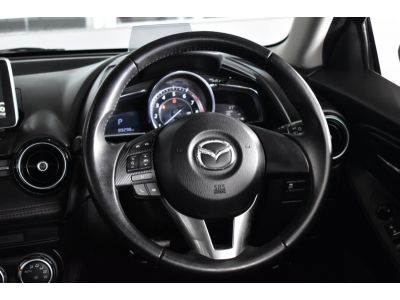 MAZDA 2 SkyActiv 1.3 High Plus A/T ปี 2016 รูปที่ 3