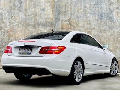 2013 BENZ  E200 COUPE CGI โฉม W207 สีขาว รูปที่ 3