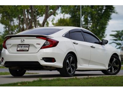 2016จด 2017 HONDA CIVIC 1.5 TURBO RS A/T สีขาว รูปที่ 3