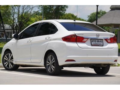 2014จด15 HONDA City 1.5 v สีขาว รูปที่ 3