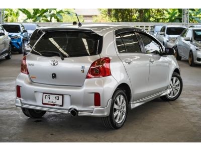 2012 toyota yaris 1.5 E สีเทา รูปที่ 3