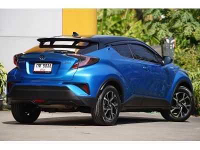 2018 TOYOTA C-HR 1.8 HV-HI A/T สีน้ำเงิน-ดำ รูปที่ 3