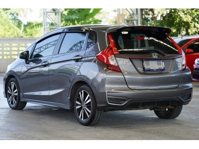 2018 HONDA JAZZ 1.5 RS  A/T สีเทา รูปที่ 3