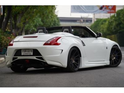 2011 Nissan 370Z cabriolet a/t สีขาว รูปที่ 3