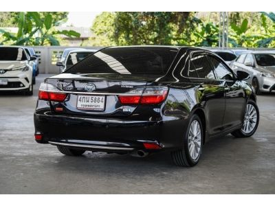 2015 toyta camry 2.5 HV Primium สีดำ รูปที่ 3