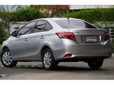 2013 TOYOTA VIOS 1.5 E  A/T สีเทา รูปที่ 3