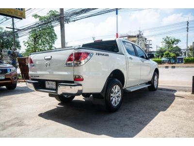 2015 Mazda BT-50 2.2 PRO ตัวสูง 4ประตู ออโต้  รถสวยมากน่าใช้ รูปที่ 3