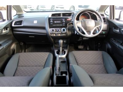 HONDA JAZZ 1.5 S i-VTEC A/T ปี 2015 รูปที่ 3