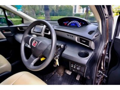 Honda freed 1.5SE  limited รูปที่ 3