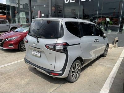 TOYOTA SIENTA 1.5 V ปลายปี 2019 จดปี 2020 รูปที่ 3