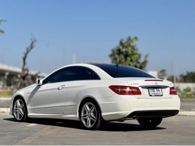 2012 BENZ E-CLASS, E250 COUPE โฉม W207สีขาว รูปที่ 3