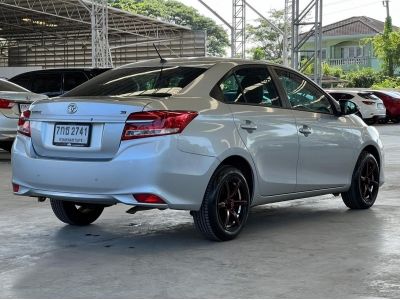 2018 TOYOYA  VIOS  1.5 E สีเทา รูปที่ 3