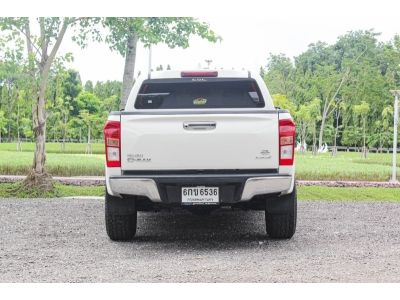 ISUZU D-MAX  Hi-Lander CAB4 1.9 Ddi Z DVD M/T ปี 2017 รูปที่ 3