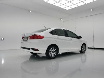 HONDA CITY 1.5 V 2018	ออกรถเพียง 5,000 เท่านั้น รูปที่ 3