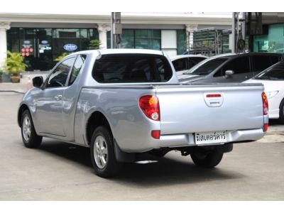 2011 MITSUBISHI TRITON CAB 2.4 GLX ( เบนซิน )*ฟรีดาวน์ แถมประกันภัย อนุมัติเร็ว ผ่านง่าย รูปที่ 3