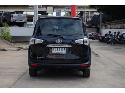 โตโยต้าชัวร์ ฟรีดาวน์ Toyota Sienta 1.5 G A/T ปี 20 ผ่อนเดือนละ 9xxx บาท รูปที่ 3