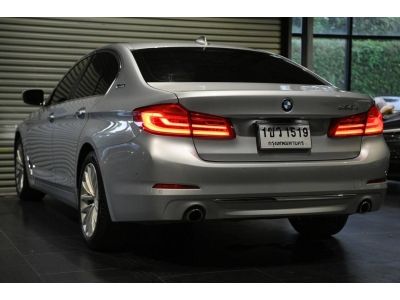 BMW 530e Luxury 2018 รูปที่ 3