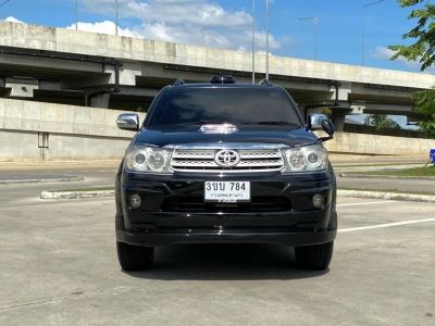 2009 TOYOTA FORTUNER 3.0 V 2WD รูปที่ 3