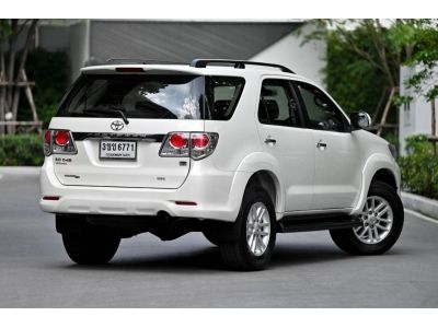 TOYOTA FORTUNER 4WD Fortuner 3.0V Top สุด A/T ปี 2014 รูปที่ 3