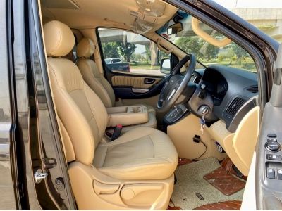 2016 HYUNDAI H-1 2.5 ELITE รูปที่ 3