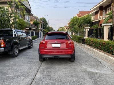 2016 Nissan Juke 1.6 Invader SUV สีแดง รถบ้าน เจ้าของขายเอง ราคาต่อรองได้ ผู้หญิงขับ ไม่เคยชน รักษาอย่างดี ขายเพราะไม่ค่อยได้ใช้ รูปที่ 3