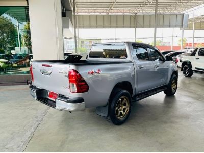 TOYOTA REVO 2.8G  4WD AUTO ปี 19 จด 23 รถรอจดตอนนี้ป้ายแดง รูปที่ 3