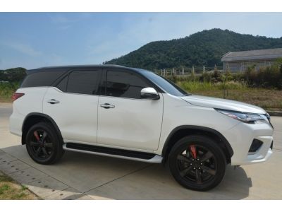 2018 Fortuner 2.8 TRD Sportivo 4WD รถบ้านมือเดียว รูปที่ 3