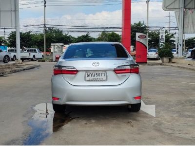 TOYOTA COROLLA ALTIS 1.6 G (MC) CC. ปี 2017 สี เงิน เกียร์ Auto รูปที่ 3