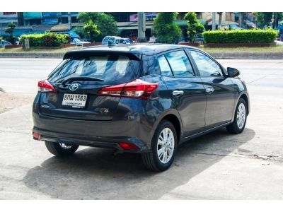 Toyota Yaris 1.2G รถสวย สภาพใหม่ ฟรีดาวน์ รูปที่ 3