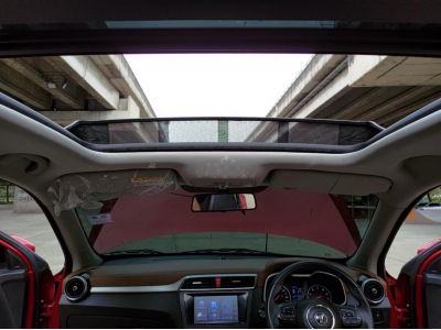 2019 MG ZS 1.5 X Sunroof AT 2208-08 เพียง 409,000 รูปที่ 3