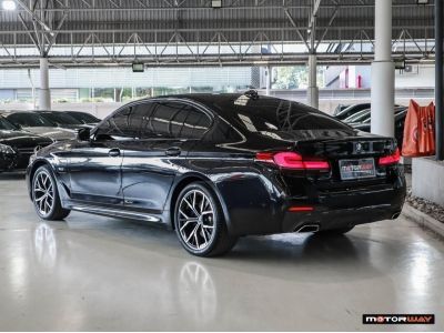 BMW 530e M sport LCI G30 ปี 2022 ไมล์ 26,xxx Km รูปที่ 3