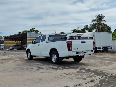 ISUZU D-MAX SPACE CAB 1.9 S CC. ปี 2018 สี ขาว เกียร์ Manual รูปที่ 3