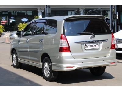 2012 TOYOTA INNOVA 2.0 V รูปที่ 3