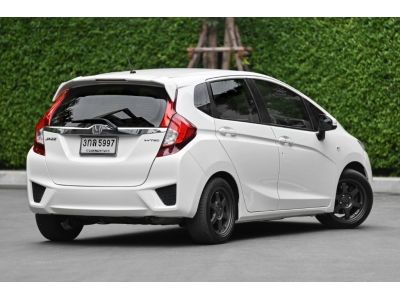 HONDA JAZZ 1.5 i-VTEC V PLUS A/T ปี 2014 รูปที่ 3