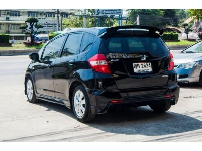 HONDA JAZZ 1.5v สภาพสวย สมบูรณ์ รูปที่ 3