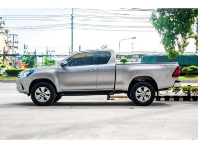 2016 Toyota Revo 2.4 Smart Cab ดีเซล สีเทา รูปที่ 3