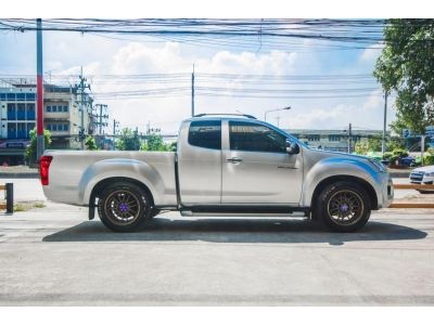 2011/12Isuzu D-max 2.5Z VGS Hi-Lander Cab แต่งเตี้ย สี : เทา ดีเซล รูปที่ 3