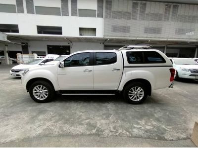 ISUZU D-MAX CAB4 3.0 Z HILANDER CC. ปี 2019 สี ขาว เกียร์ Auto รูปที่ 3