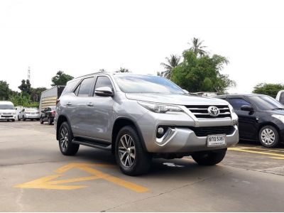 ปี 2017 TOYOTA FORTUNER 2.8 V 4WD รูปที่ 3