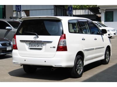 2012 TOYOTA INNOVA 2.0 V รูปที่ 3