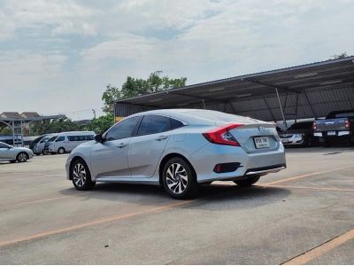 HONDA CIVIC 1.8 E (FC) CC. ปี 2019 สี เงิน เกียร์ Auto รูปที่ 3