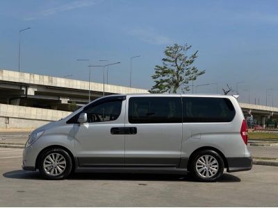 2011 HYUNDAI GRAND STAREX 2.5 VIP รูปที่ 3