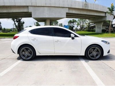 2014 MAZDA 3  2.0 S 5Dr  Skyactiv รองTop รถสวยขายถูก รูปที่ 3