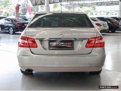 2011 MERCEDES-BENZ E200 CGi ELEGANCE W212 วิ่ง 85,xxx km. รูปที่ 3